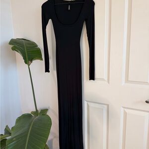 Skims Soft Longe Black Maxi Sleeve Dress